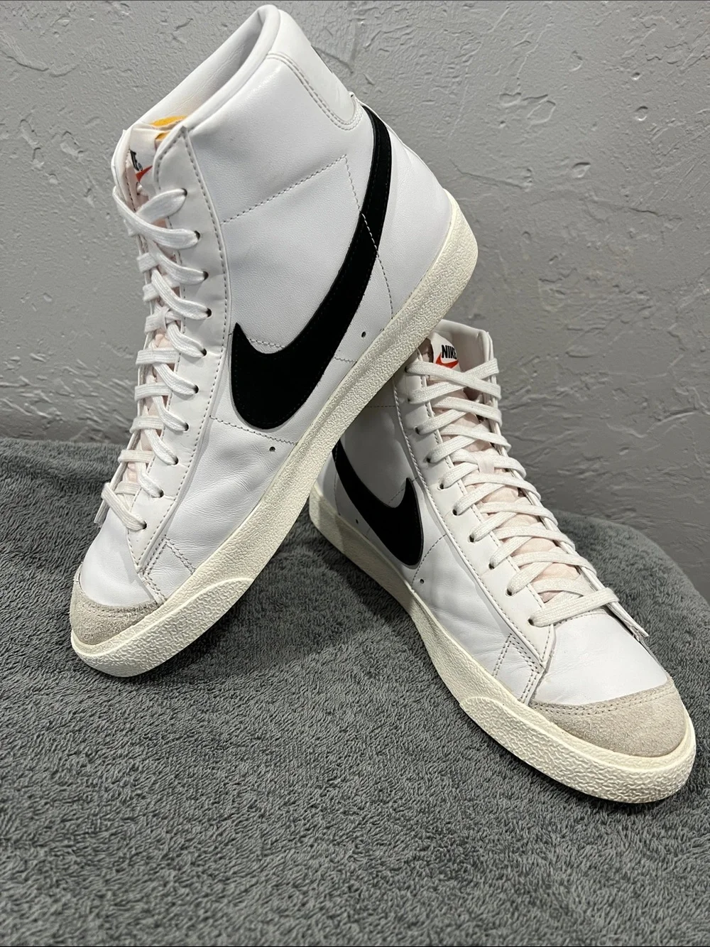 🔥🔥 NIKE BLAZER MID '77 SNEAKER SHOES WHITE/ BLACK Men Size 10 - EXCELLENT 🔥🔥